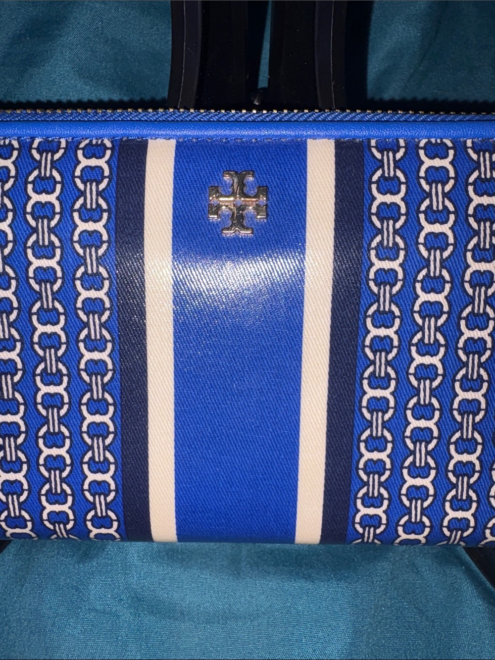 The Tory Burch Gemini Link Continental Wallet w/ Tory Burch gift bag - Picture 2 of 15